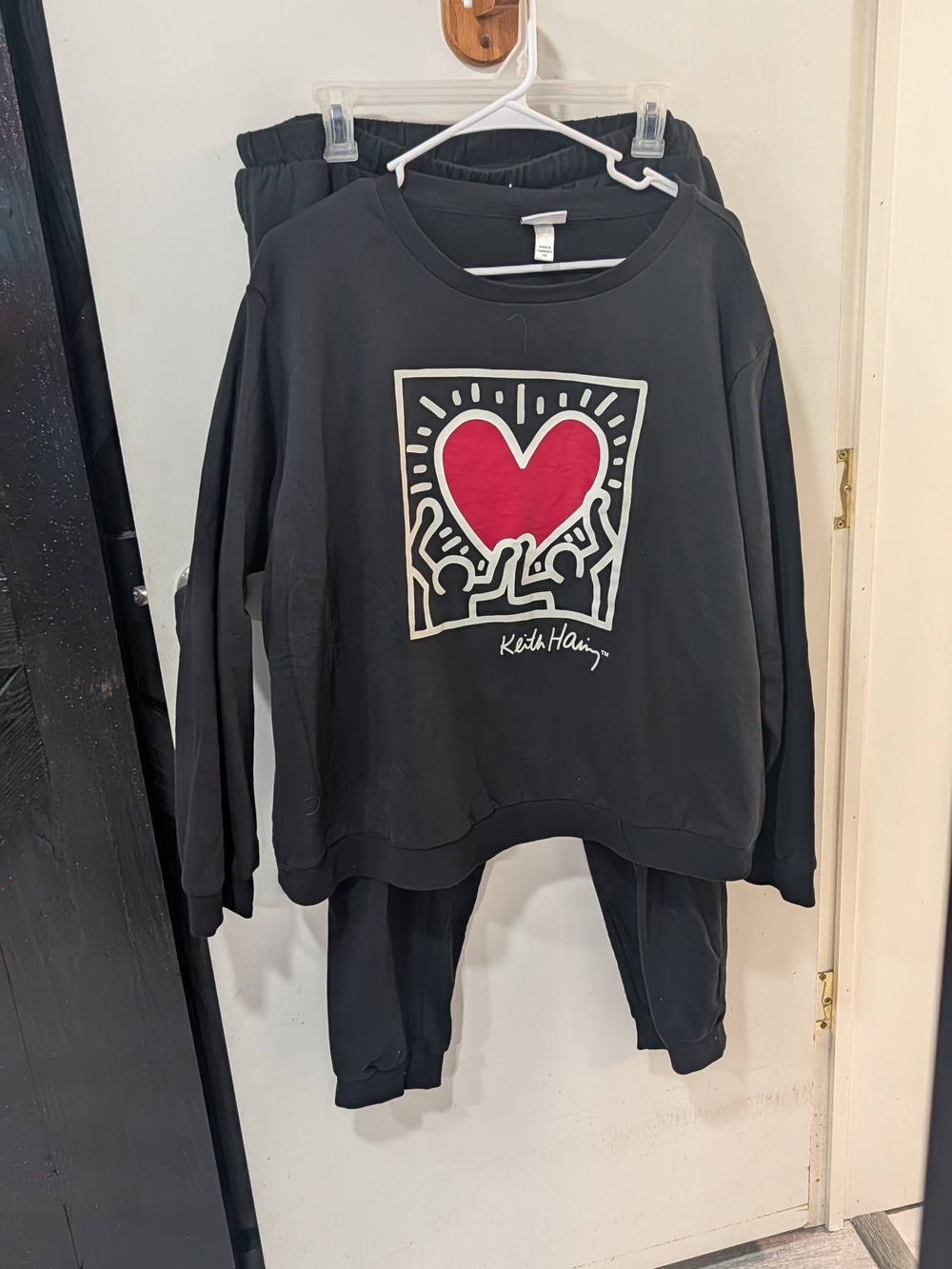 Keith Haring Black Sweatshirt with Red Heart Graphic Outfit